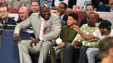 Shaquille O&#39;Neal, en la banda durante el All Star Game