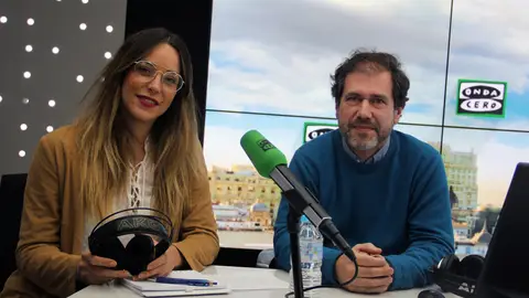 Rodrigo Martínez y Mara Aznar Rodrigo Martínez y Mara Aznar