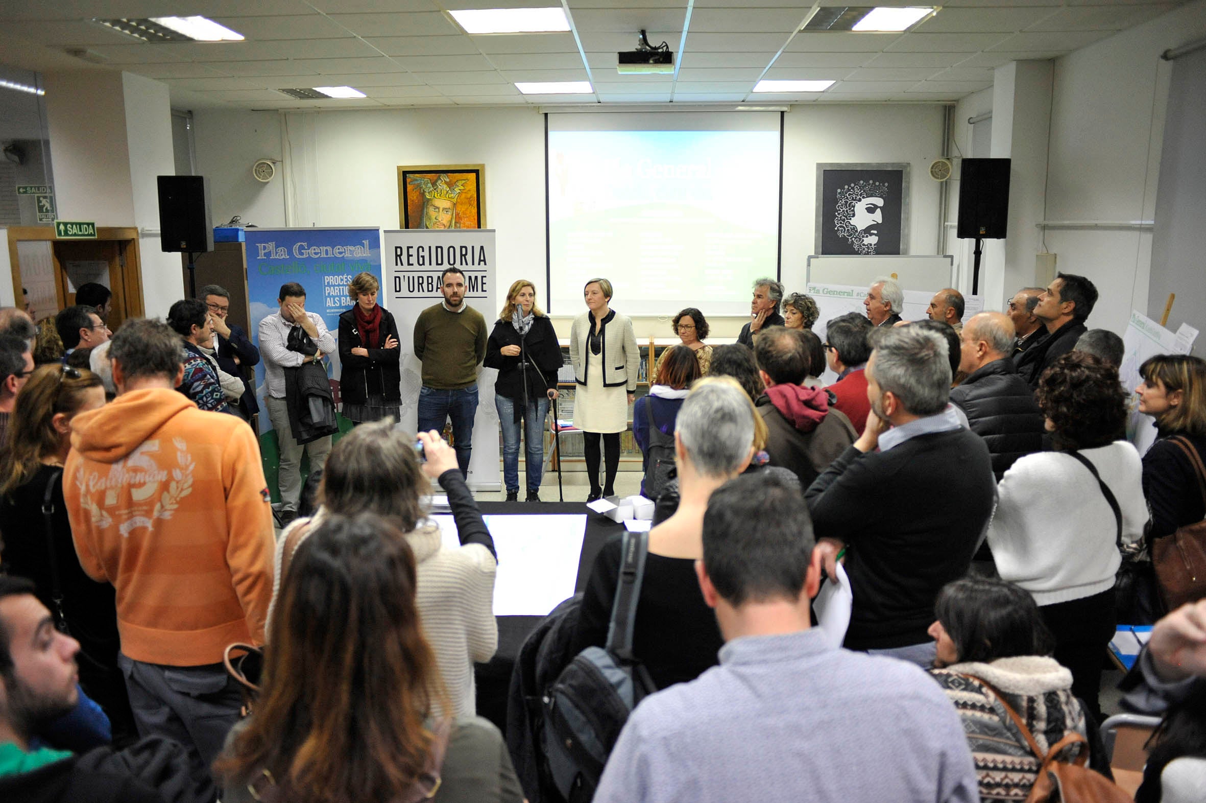 Castellón proyecta un parking para más de 250 vehículos en el entorno de la estación de tren y ampliar el colegio Jaume I Castellón proyecta un parking para más de 250 vehículos en el entorno de la estación de tren y ampliar el colegio Jaume I