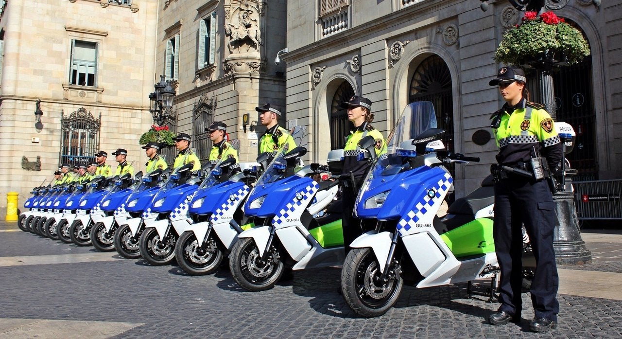 Creus que falten més agents de la Guardia Urbana a Barcelona? Creus que falten més agents de la Guardia Urbana a Barcelona?
