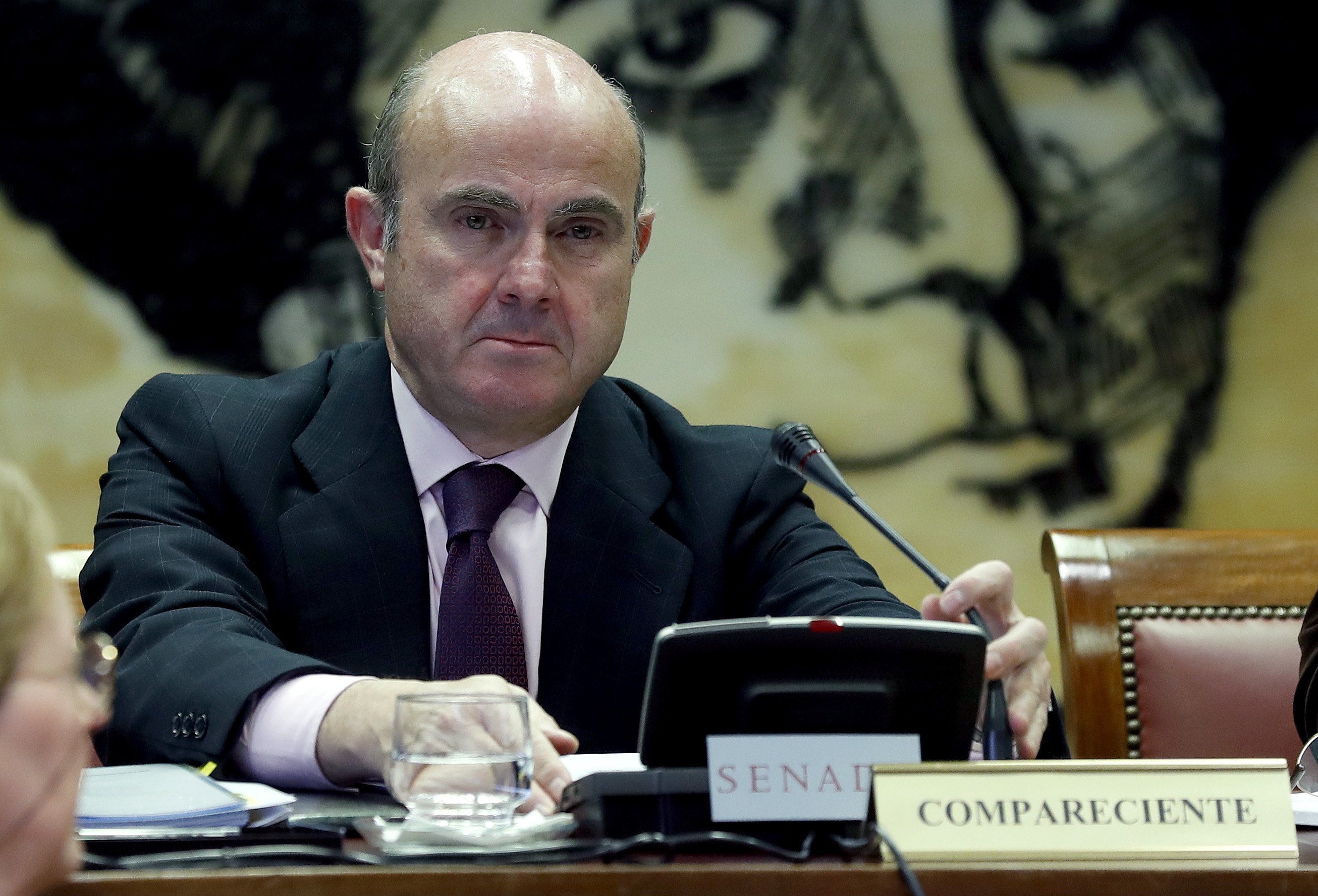 Ciudadanos pide la comparecencia urgente de De Guindos para explicar la fusión entre Bankia y BMN Ciudadanos pide la comparecencia urgente de De Guindos para explicar la fusión entre Bankia y BMN