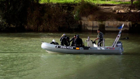 Los buzos buscan el cuerpo de Marta del Castillo