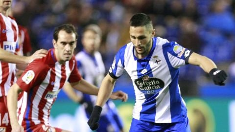 Andone, en acci&oacute;n ante Diego God&iacute;n