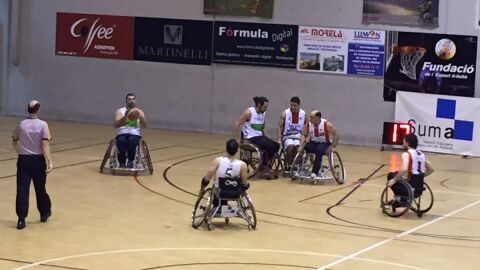 BALONCESTO EN SILLA DE RUEDAS