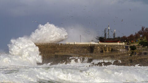 Viento, nieve y oleaje ponen en alerta a casi toda Espa&ntilde;a