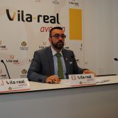  L'alcalde de Vila-real José Benlloch ha firmat les ordres de transferència que permet a l'ajuntament liquidar el deute de 2016 amb els proveïdors