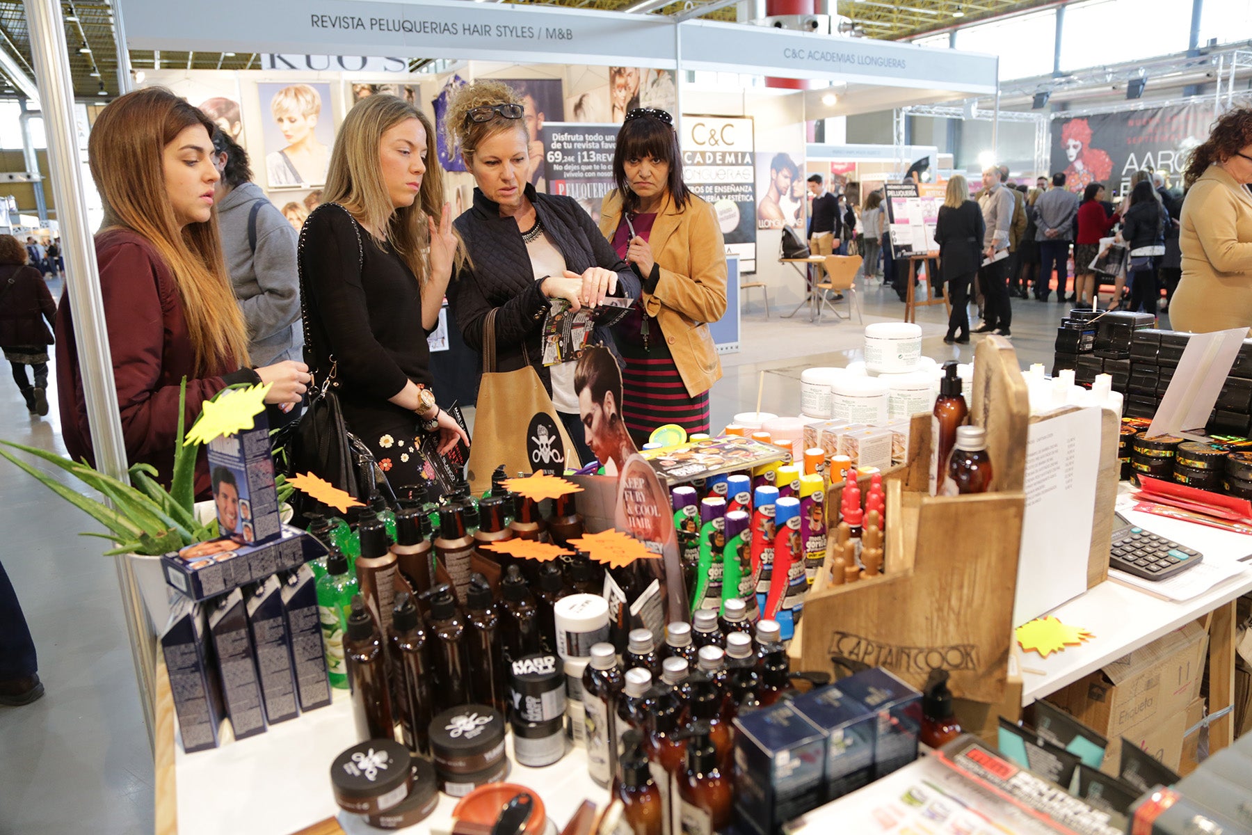 Jesal Extetic hace una fuerte apuesta por la peluquería Jesal Extetic hace una fuerte apuesta por la peluquería