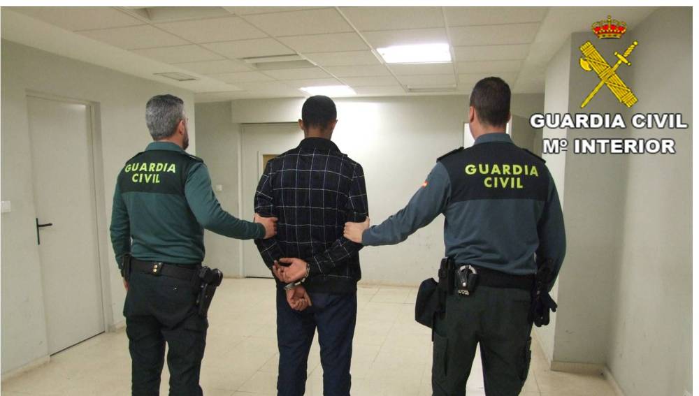 La Guardia Civil Detiene En Novelda A Un Joven Que Agredía Sexualmente ...