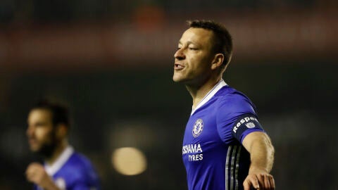 John Terry en un partido con el Chelsea