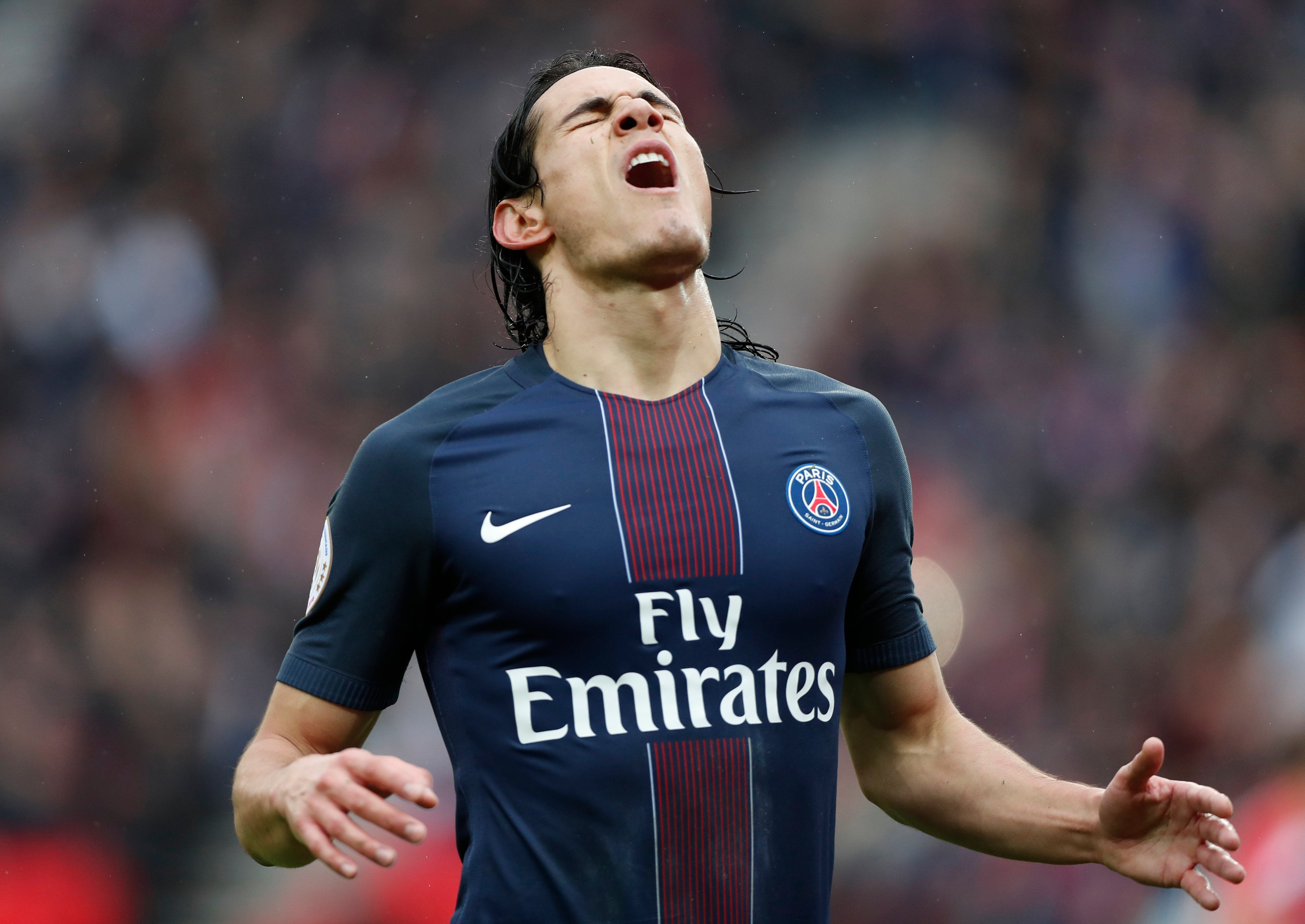 Cavani salva al PSG contra el Nancy antes de visitar al Barça en el Camp Nou Cavani salva al PSG contra el Nancy antes de visitar al Barça en el Camp Nou