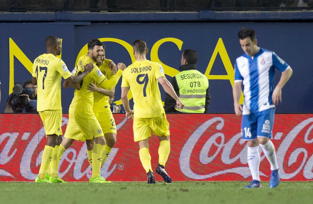 Villarreal 2 - 0 Espanyol. El Villarreal se asienta en la zona europea a costa del Espanyol Villarreal 2 - 0 Espanyol. El Villarreal se asienta en la zona europea a costa del Espanyol