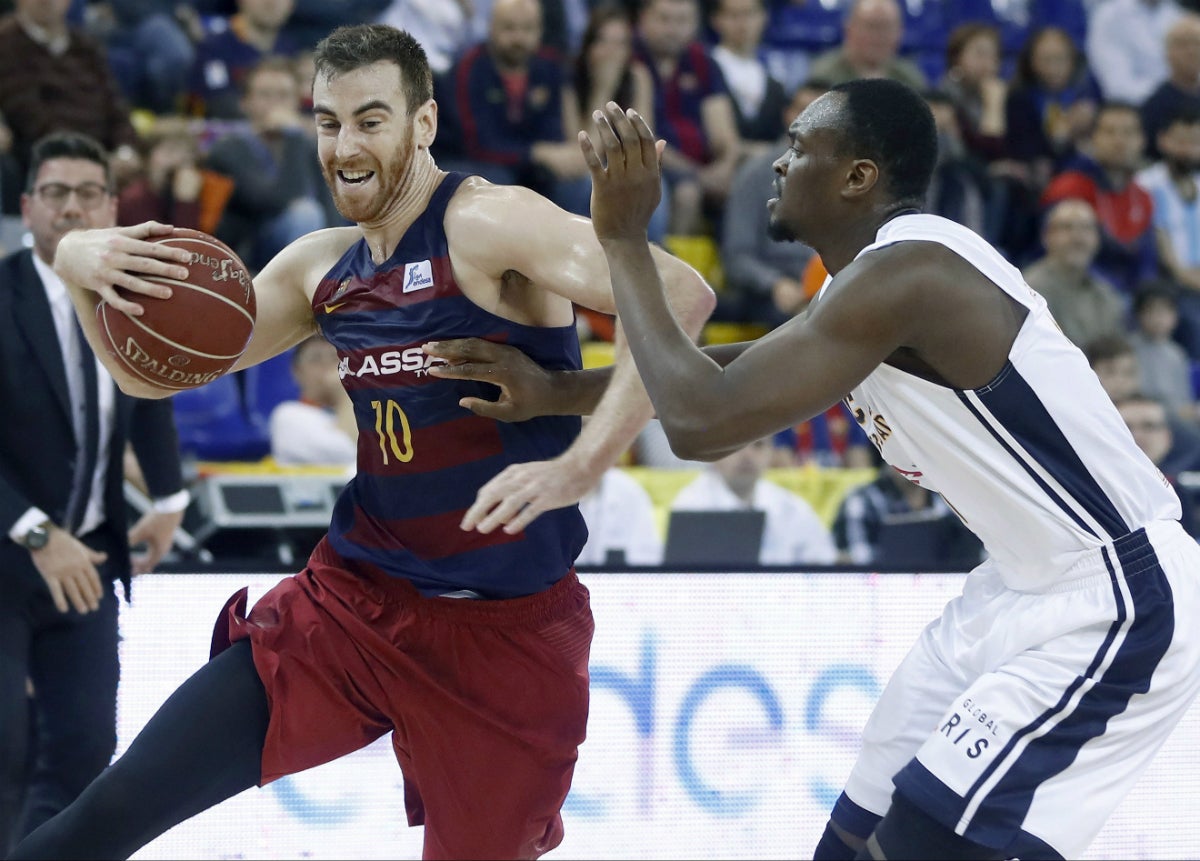 Un gris Barcelona gana al UCAM Murcia tras un sufrido final Un gris Barcelona gana al UCAM Murcia tras un sufrido final