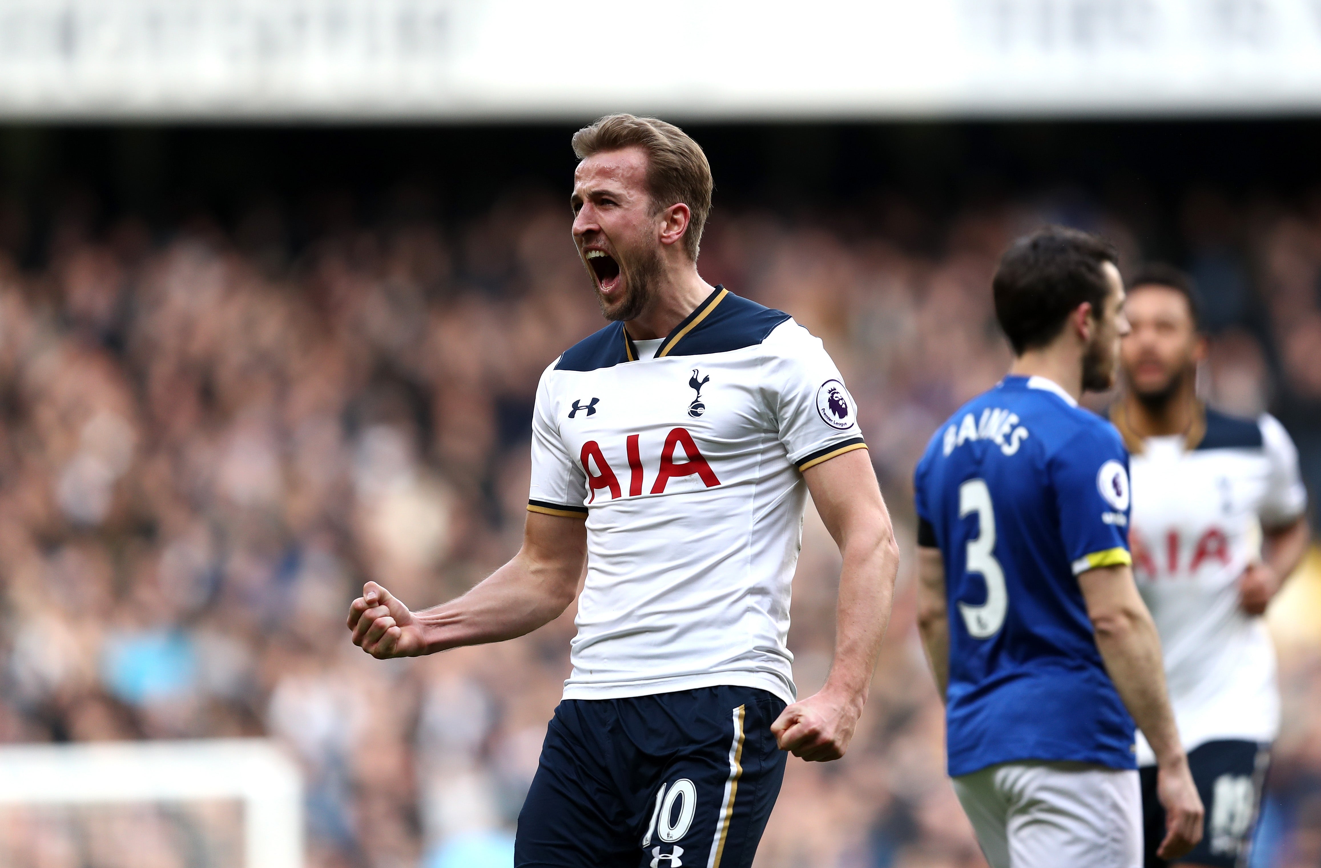 Kane, con un doblete, mete presión al Chelsea en la victoria del Tottenham frente al Everton Kane, con un doblete, mete presión al Chelsea en la victoria del Tottenham frente al Everton