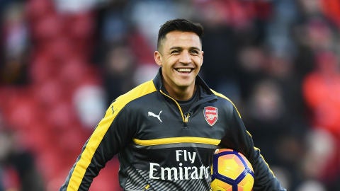 Alexis S&aacute;nchez antes del partido frente al Liverpool