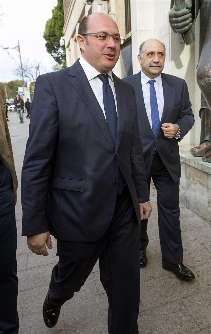 Pedro Antonio Sánchez irá a juicio por fraude y prevaricación en el 'caso Auditorio' Pedro Antonio Sánchez irá a juicio por fraude y prevaricación en el 'caso Auditorio'