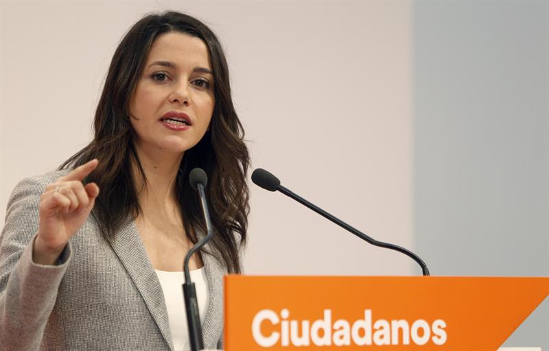 Ciudadanos pide las comparecencias de Mas y Puigdemont en el Parlament por el caso Palau Ciudadanos pide las comparecencias de Mas y Puigdemont en el Parlament por el caso Palau