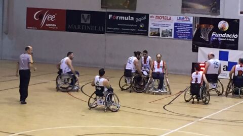 BALONCESTO EN SILLA DE RUEDAS