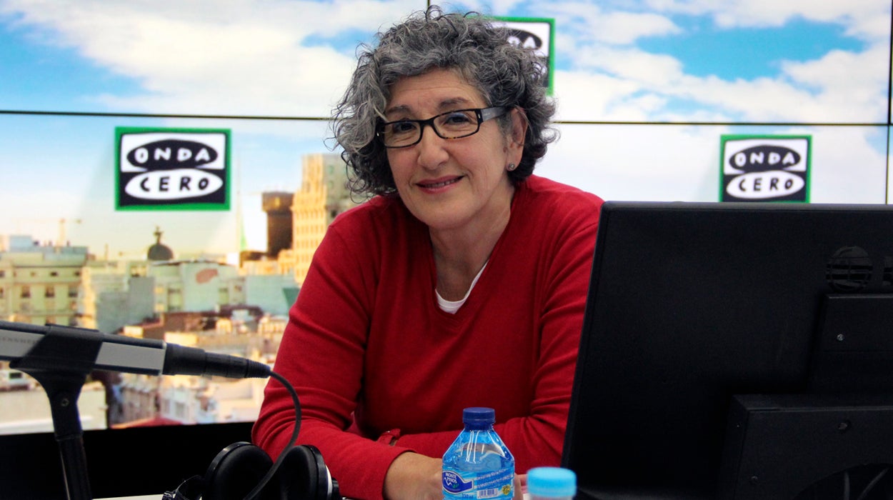 Elena Palacios: "Abogamos por la coordinación de todos los cuerpos y servicios asistenciales para atender a las víctimas" Elena Palacios: "Abogamos por la coordinación de todos los cuerpos y servicios asistenciales para atender a las víctimas"