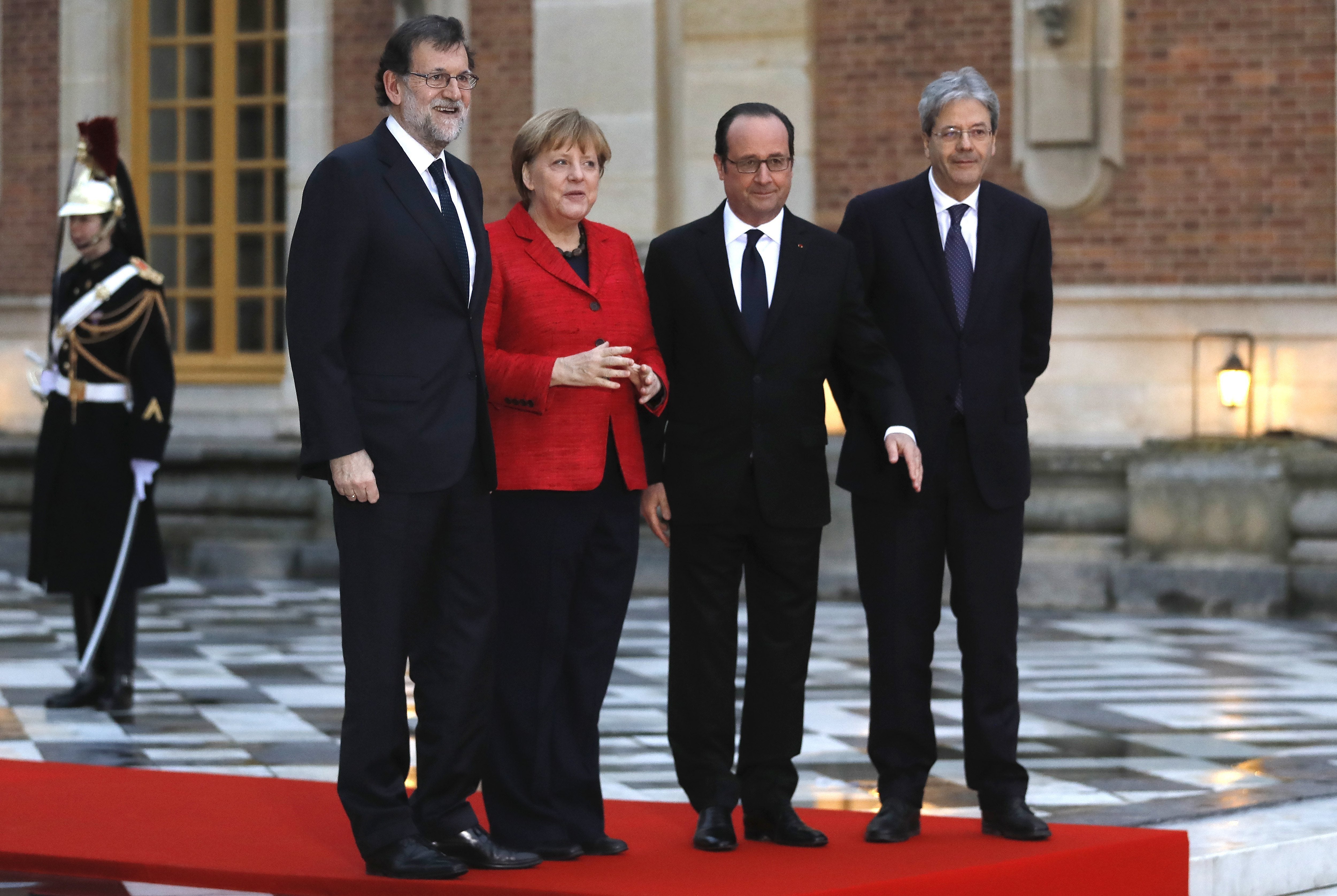 Los 'cuatro grandes' de Europa abogan por una UE a varias velocidades para poder avanzar Los 'cuatro grandes' de Europa abogan por una UE a varias velocidades para poder avanzar