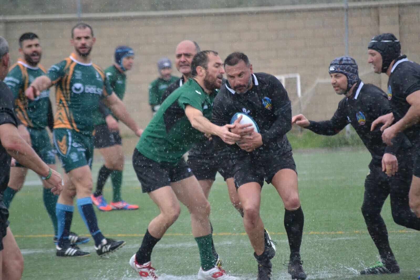 La lluvia y el frío marcan el triangular de rugby entre Elche, Jaén y Almería La lluvia y el frío marcan el triangular de rugby entre Elche, Jaén y Almería