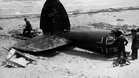 Restos de un avión alemán de la II Guerra Mundial Restos de un avión alemán de la II Guerra Mundial