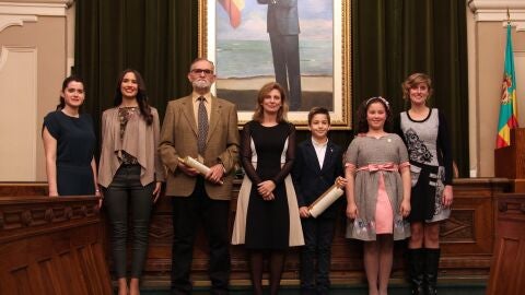 Miguel Tirado y Javier Franc&eacute;s han cantado por primera vez el Preg&oacute;n ante m&aacute;s de un centenar de personas.