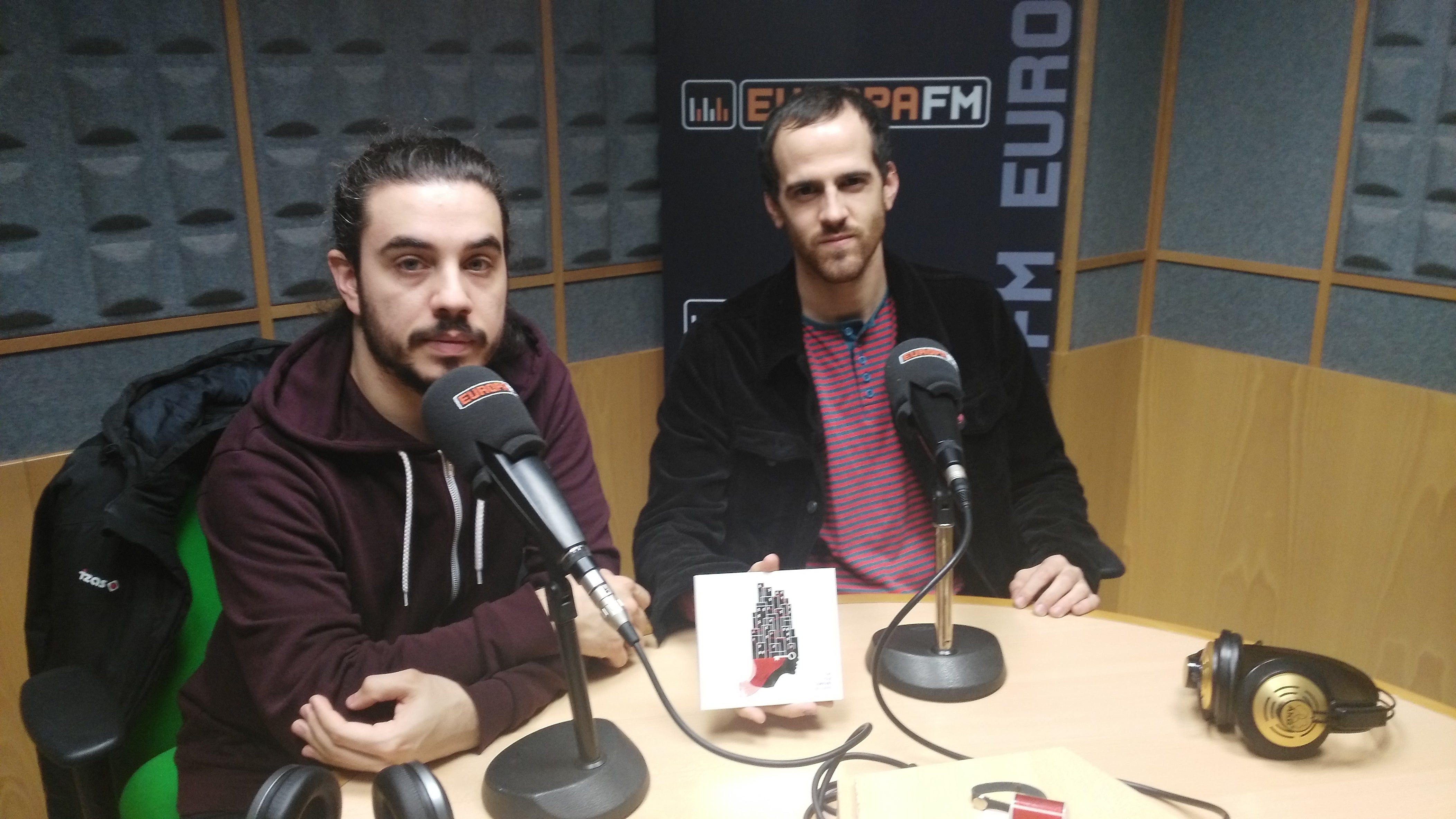 Descubrimos "Belurbe", el nuevo CD de The Icer Company. Descubrimos "Belurbe", el nuevo CD de The Icer Company.