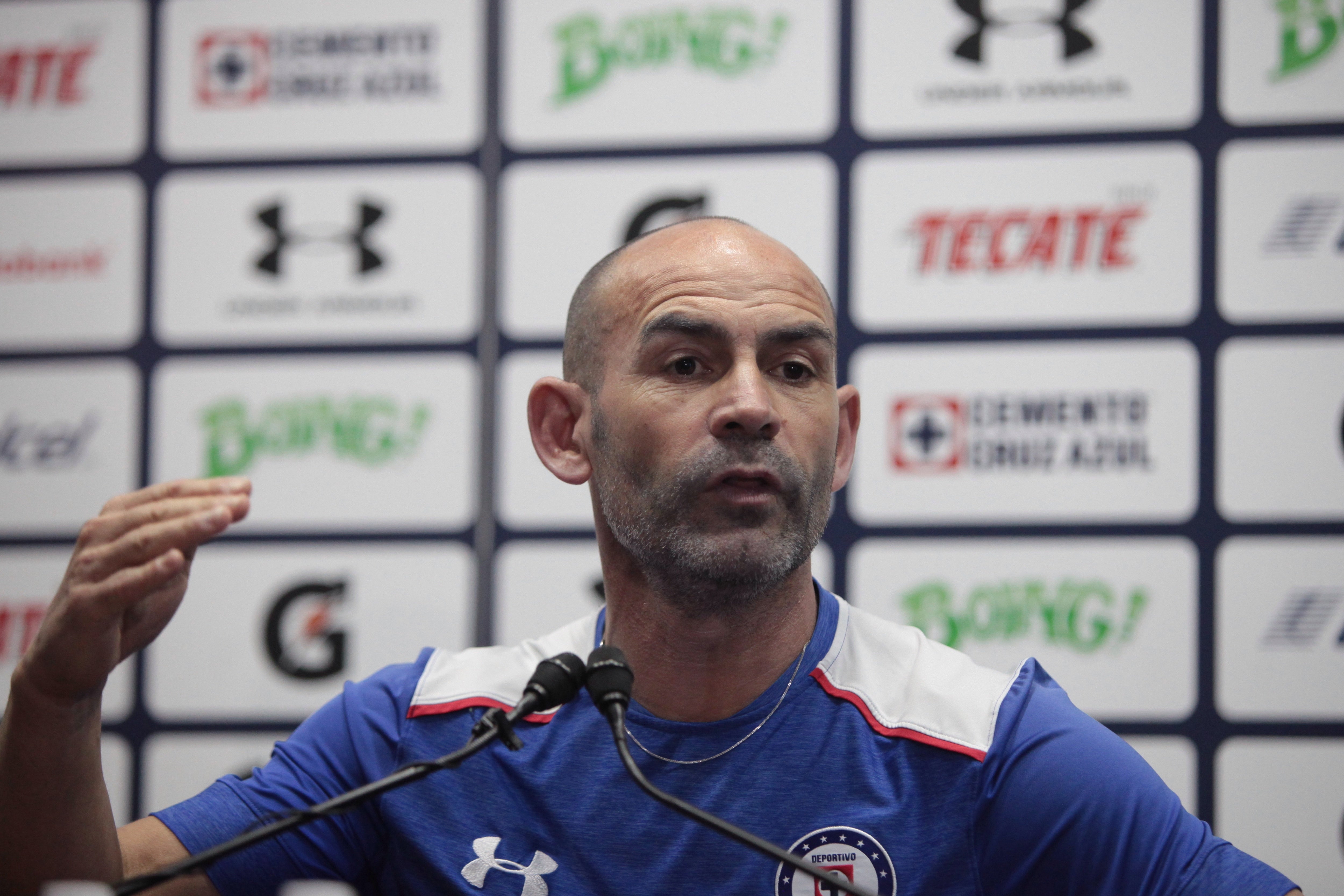 Paco Jémez pone fin a su aventura en México tras desvincularse "de mutuo acuerdo" del Cruz Azul Paco Jémez pone fin a su aventura en México tras desvincularse "de mutuo acuerdo" del Cruz Azul