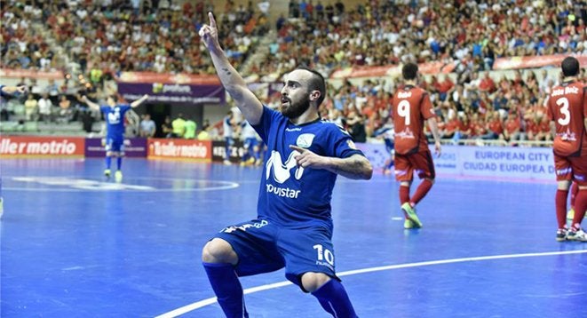 Ricardinho: "Soy muy de Cristiano porque sé lo que ha trabajado, pero creo que el mejor es Messi" Ricardinho: "Soy muy de Cristiano porque sé lo que ha trabajado, pero creo que el mejor es Messi"