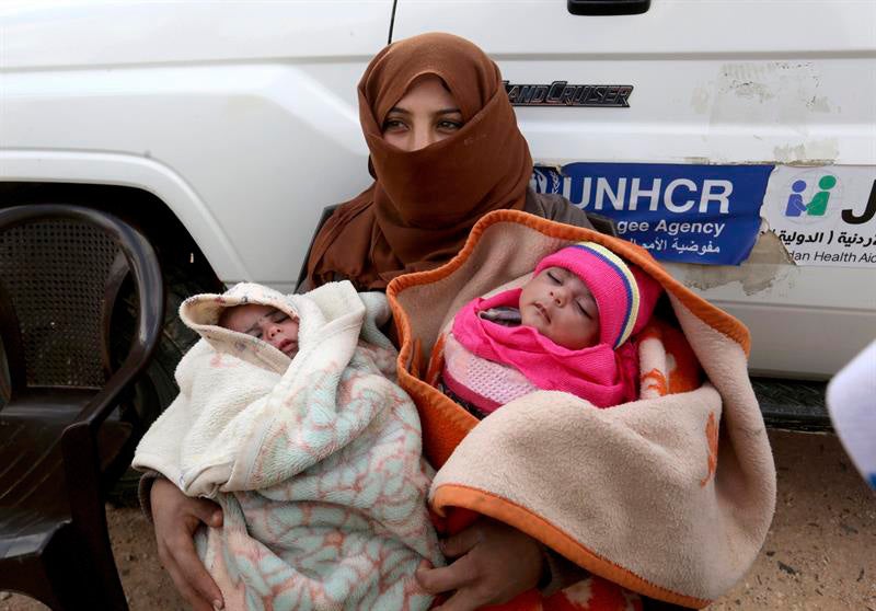 Latitud Cero: Relatos de los que luchan por los derechos de las víctimas de la guerra en Siria Latitud Cero: Relatos de los que luchan por los derechos de las víctimas de la guerra en Siria