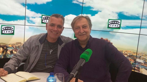 Paco Lobat&oacute;n en Onda Cero con Juan Ram&oacute;n Lucas