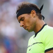 Rafa Nadal se lamenta tras perder el partido Rafa Nadal se lamenta tras perder el partido