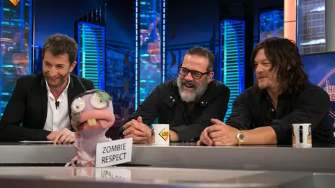 El divertido homenaje de Trancas y Barrancas a 'The Walking Dead' NORMAN REEDUS Y JEFFREY DEAN MORGAN