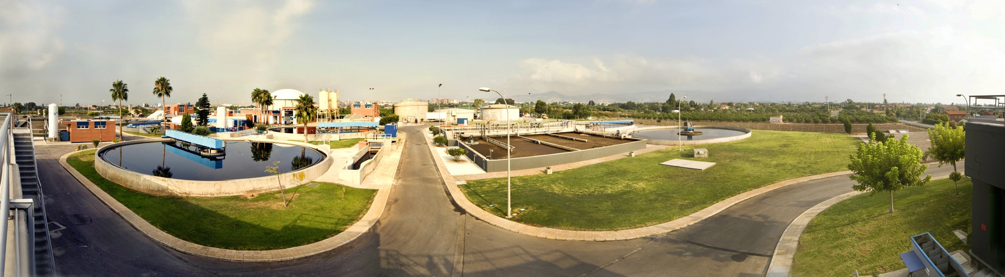 FACSA y la Universitat Jaume I desarrollarán un software de simulación que reproduce en 3D los procesos de depuración de aguas residuales FACSA y la Universitat Jaume I desarrollarán un software de simulación que reproduce en 3D los procesos de depuración de aguas residuales