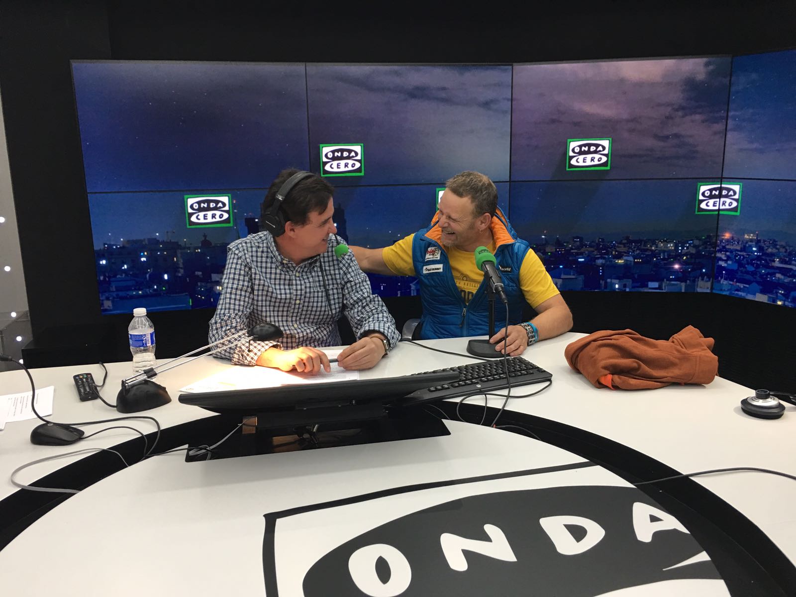 Antonio de La Rosa tiene nuevo reto: Cruzar 1000 km en esquís tirando de un trineo Antonio de La Rosa tiene nuevo reto: Cruzar 1000 km en esquís tirando de un trineo