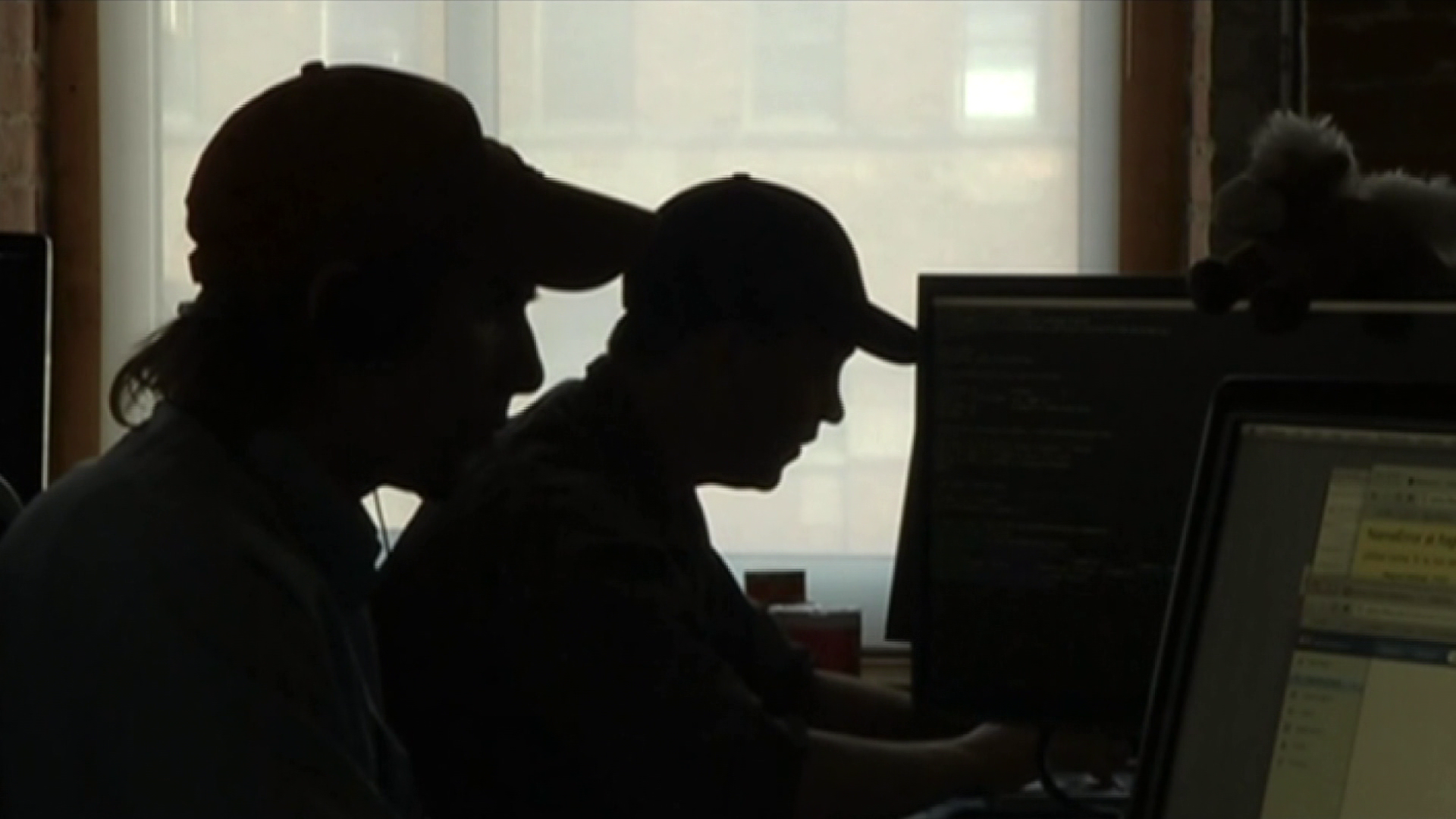 Materia reservada 2.0.: George: agente doble Materia reservada 2.0.: George: agente doble