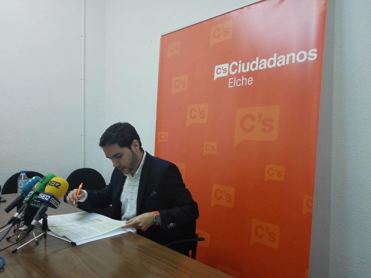 C’s presiona al gobierno local para que remita al Consell las alegaciones al PATIVEL aprobadas por el Pleno C’s presiona al gobierno local para que remita al Consell las alegaciones al PATIVEL aprobadas por el Pleno