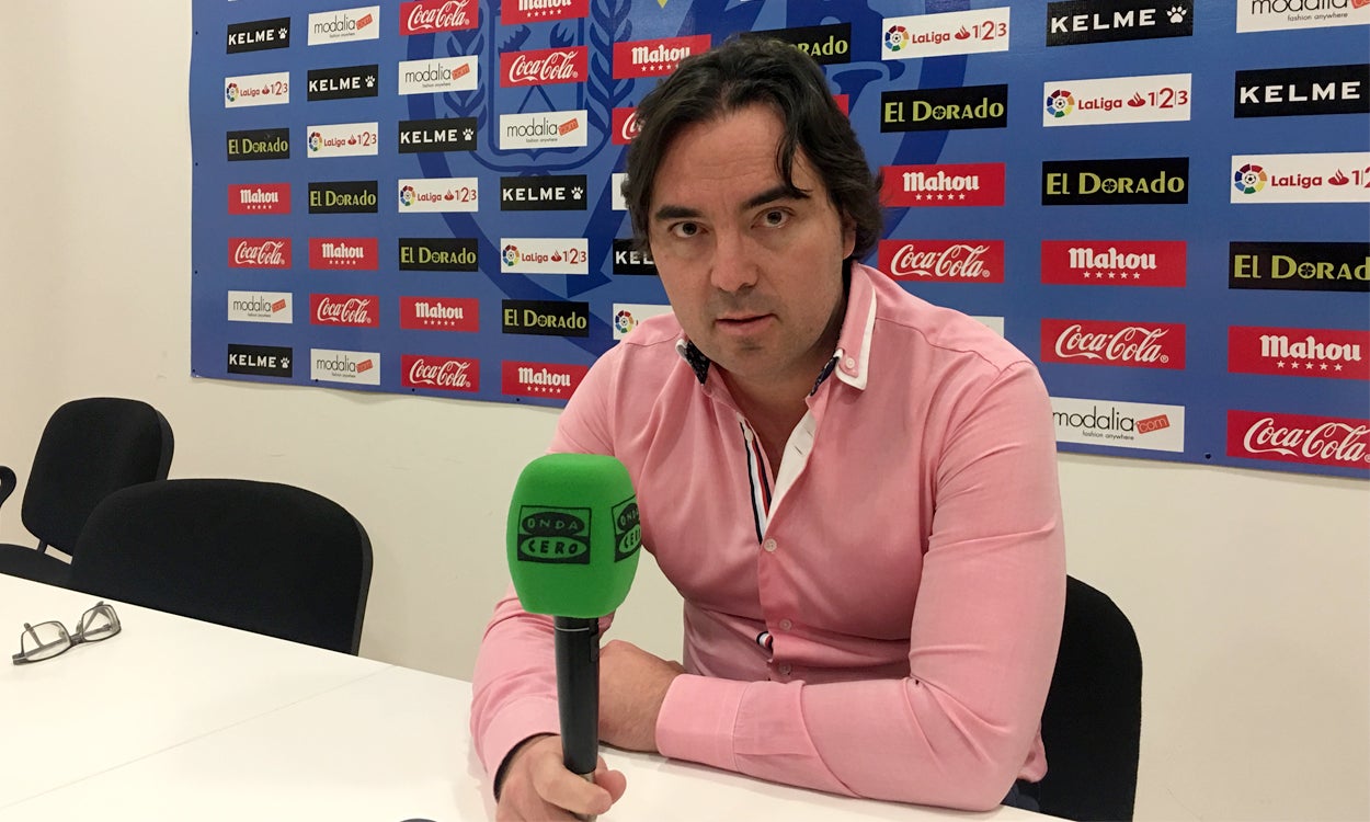 Raúl Martín Presa: "Estuve cerca de 10 horas atascado y allí no apareció nadie" Raúl Martín Presa: "Estuve cerca de 10 horas atascado y allí no apareció nadie"