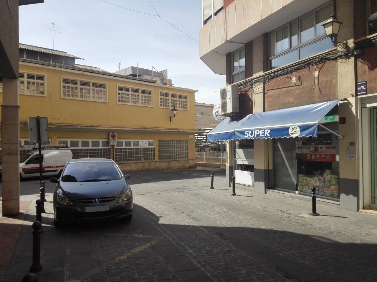 Ágora d’Elx revela que otro informe de Tráfico señala un “evidente nivel de peligrosidad” en tres calles del nuevo mercado Ágora d’Elx revela que otro informe de Tráfico señala un “evidente nivel de peligrosidad” en tres calles del nuevo mercado