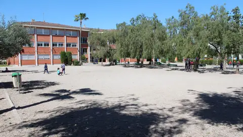 L´Ajuntament de Vila-real treballa en la redacció del projecte de nous aularis en Carlos Sarthou. Territori i Educació col•laboraran amb la Generalitat perquè la construcció de l'edifici estiga llesta este mateix any.