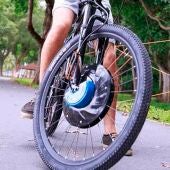 UrbanX, una solución para convertir bicicletas convencionales en eléctricas en 60 segundos