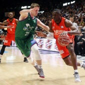Sato, ante Wacynski