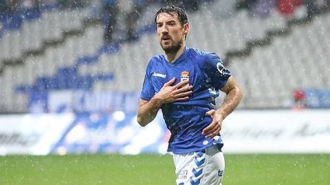 Toch&eacute;, jugador del Real Oviedo