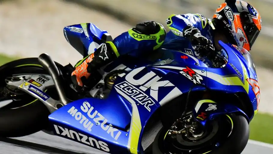 Álex Rins en el circuito de Losail Álex Rins en el circuito de Losail