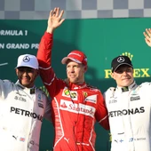 Vettel, junto a Hamilton y Bottas en el podio Vettel, junto a Hamilton y Bottas en el podio