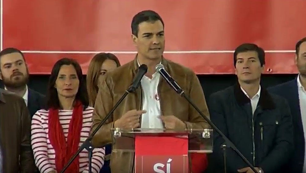 Sánchez desafía a sus críticos en el PSOE: "¿Ya tienen candidatura? Pues que expliquen la abstención" Sánchez desafía a sus críticos en el PSOE: "¿Ya tienen candidatura? Pues que expliquen la abstención"