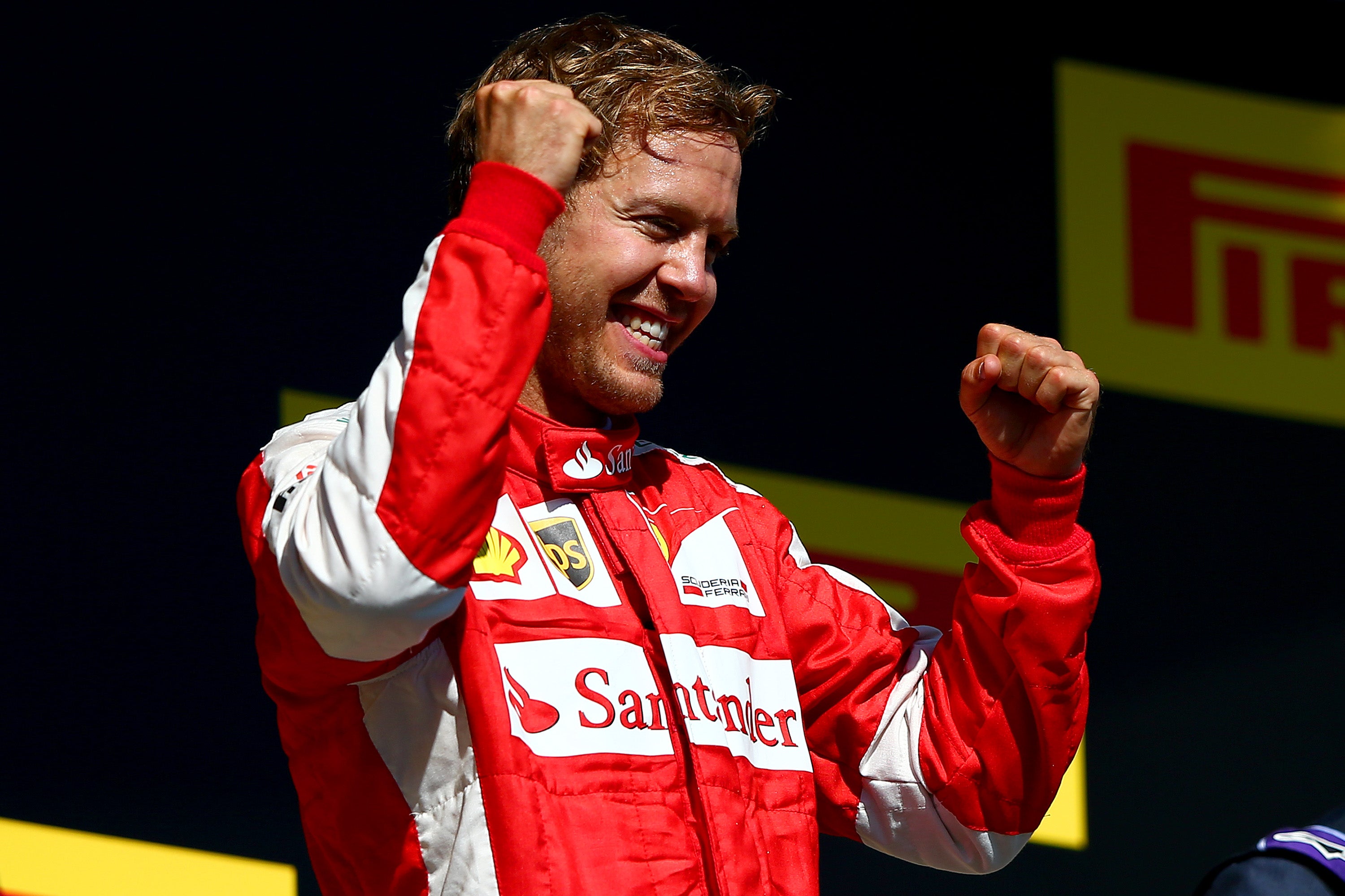 Sebastian Vettel gana el GP de Australia por delante de Hamilton y Bottas; Sainz acabó 8º y Alonso abandonó Sebastian Vettel gana el GP de Australia por delante de Hamilton y Bottas; Sainz acabó 8º y Alonso abandonó