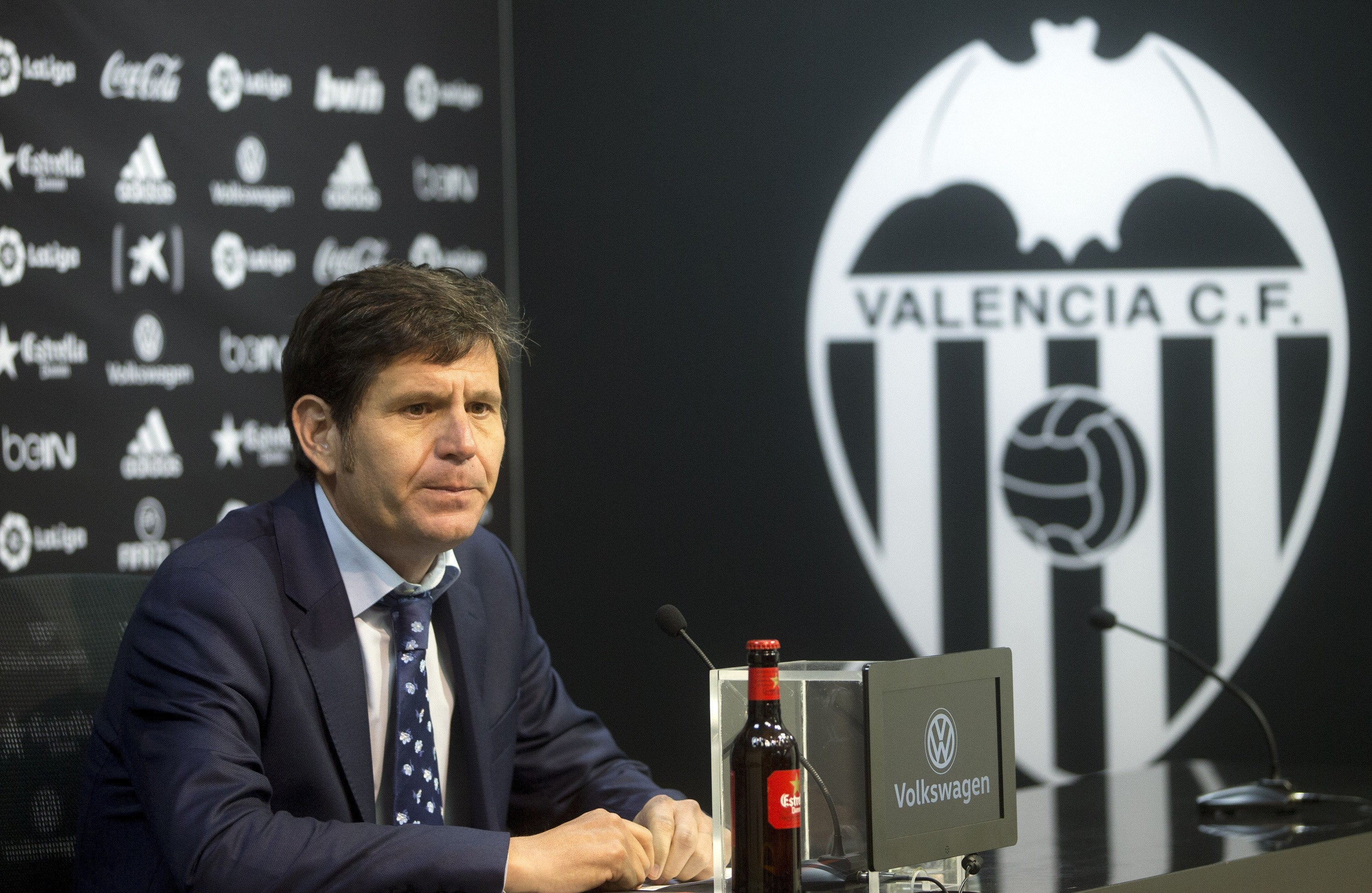 Mateu Alemany: "Lo que era una oferta del Atelti por Rodrigo hoy ya no es una oferta. Por eso ha vuelto con el grupo" Mateu Alemany: "Lo que era una oferta del Atelti por Rodrigo hoy ya no es una oferta. Por eso ha vuelto con el grupo"