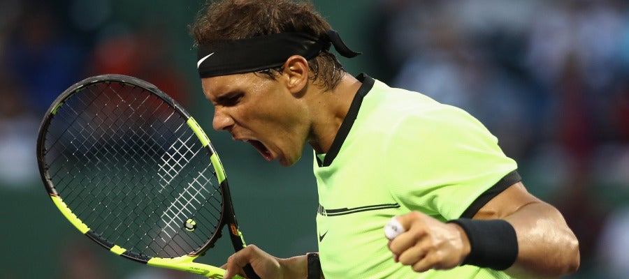 Rafa Nadal celebra su triunfo en Miami Rafa Nadal celebra su triunfo en Miami