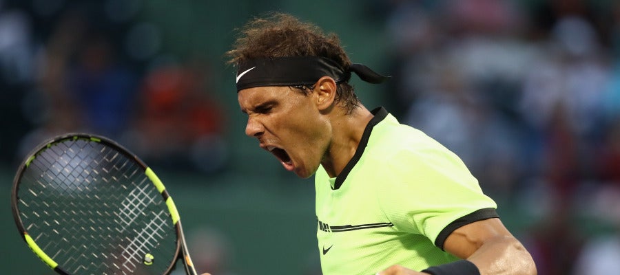 Nadal celebra un punto ante Philipp Kohlschreiber Nadal celebra un punto ante Philipp Kohlschreiber